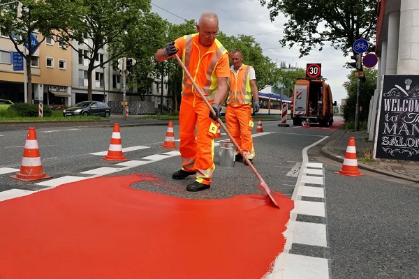 再生树脂带格璐®proTerra打造环保骑行道减碳30% 中国塑料网,vlevle.com