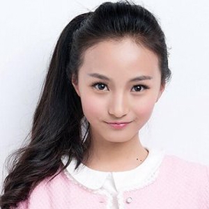 牛欣欣的英文名