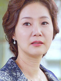 梁美京的英文名