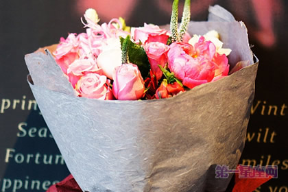 三八妇女节教你如何送花?