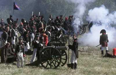 俄法博罗季诺决战，标志着拿破仑的军队覆灭开始