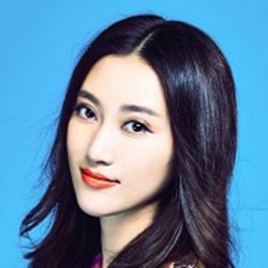 唐艺纯的英文名