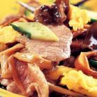 胡萝卜丝拌白菜